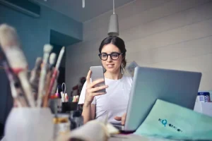 Boka telefonsamtal eller videomöte med HR-avdelningen via webbsidan